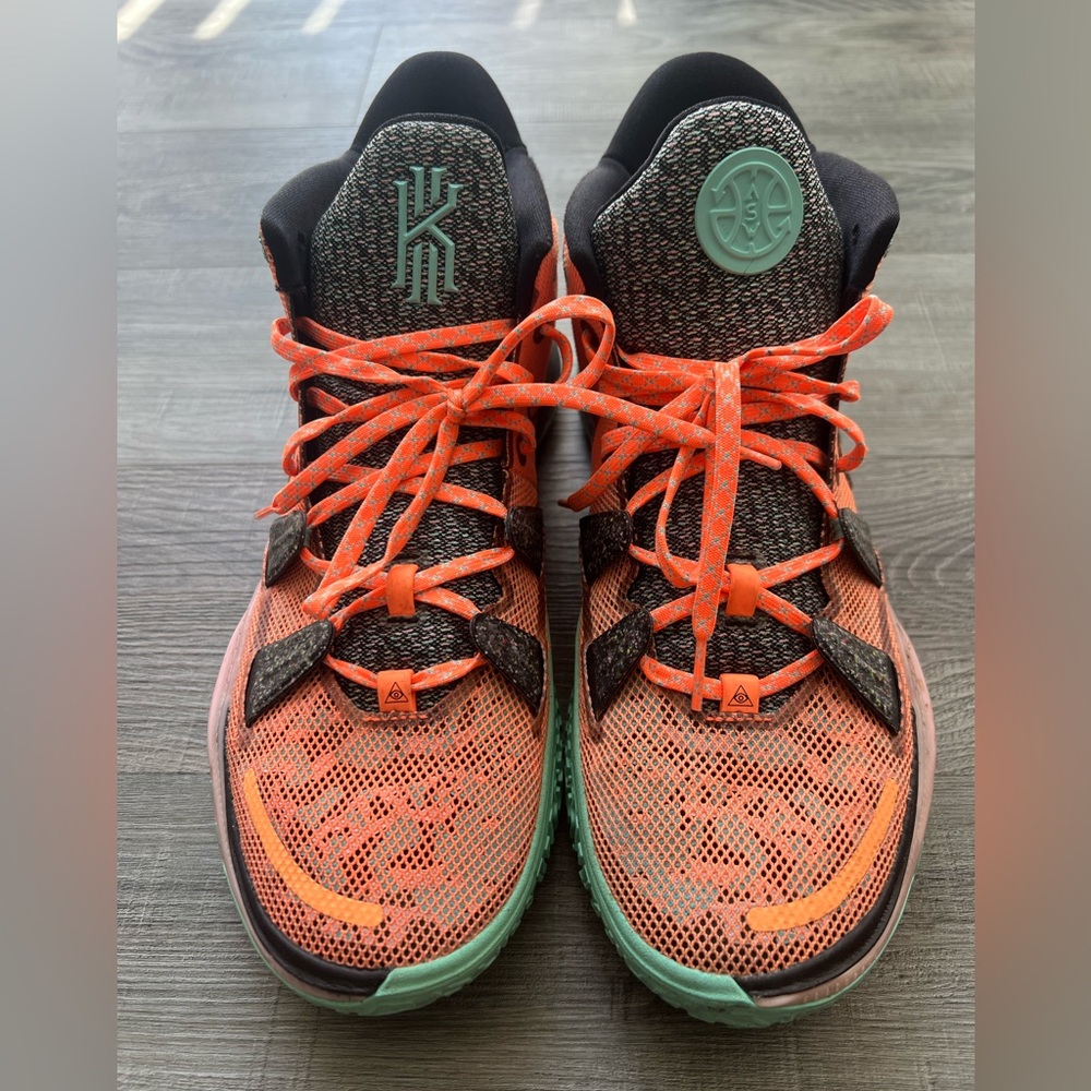 Men’s Nikes (Kyrie Irving)